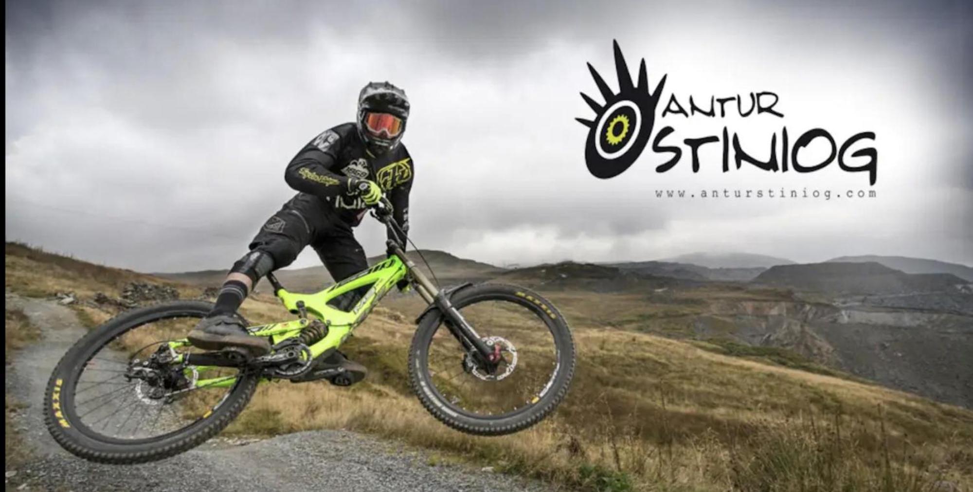 Zip Cottage Sleeps 2-3 Climb Snowdon Zip World Tanygrisiau Экстерьер фото